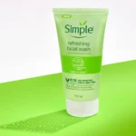 simple-kind-to-skin-refreshing-face-wash-150-ml (4)